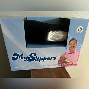 MySlippers Black Men's Loafers